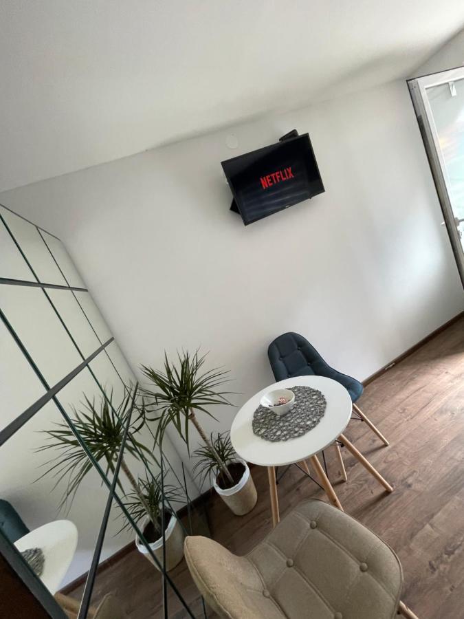 Damade Apartments Яйце Экстерьер фото