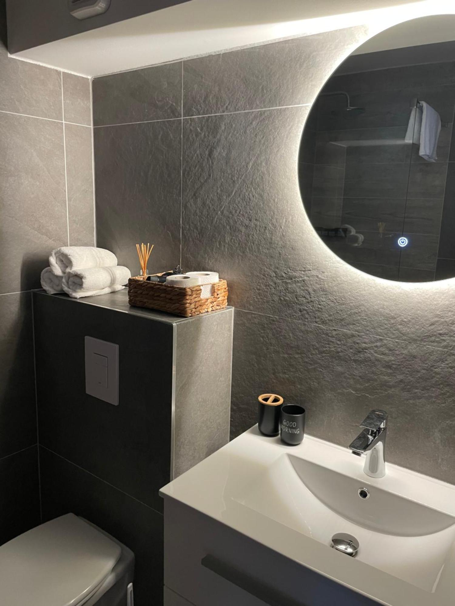 Damade Apartments Яйце Экстерьер фото